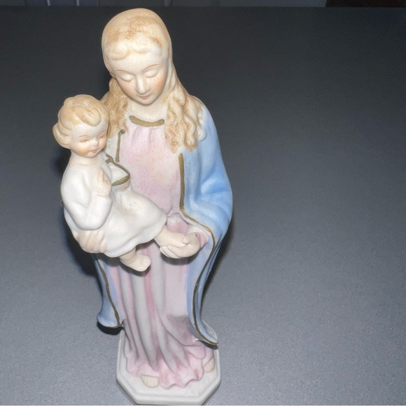 Vintage Napcoware Blessed Mother and Baby 7” Japan N3195 Used - Picture 1 of 4